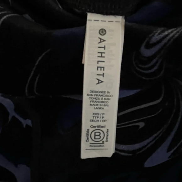 Athleta Elation Velvet Tight Leggings Women’s Size XXS Black Blue Swirl Print - Picture 3 of 7